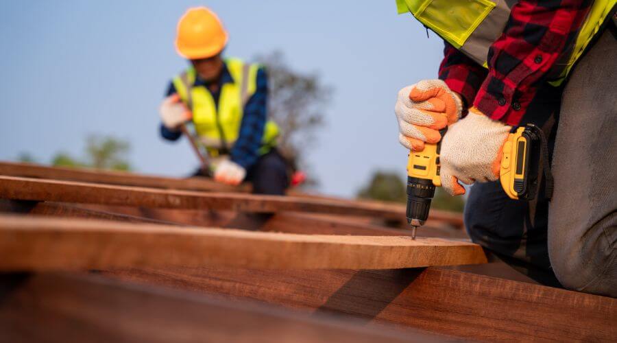 Professional Flat Roofing Installation in Kelso, WA